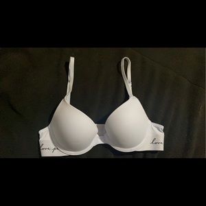 32 A Pink Bra